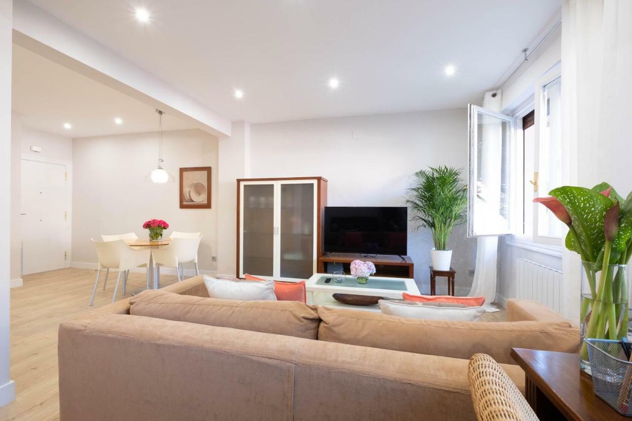 Apartamento Tiboli Con Parking Gratuito 毕尔巴鄂 外观 照片
